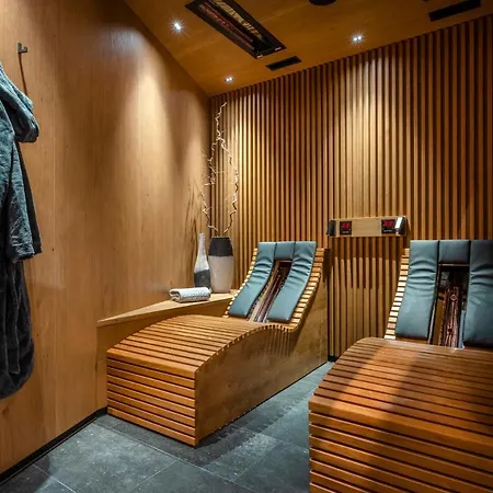 Hotel Auenhof Lech