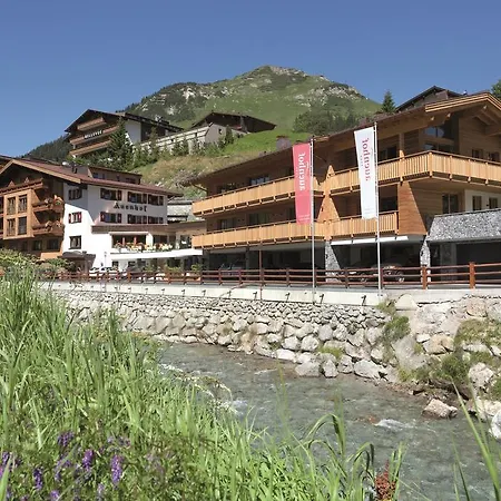 Hotel Auenhof Lech