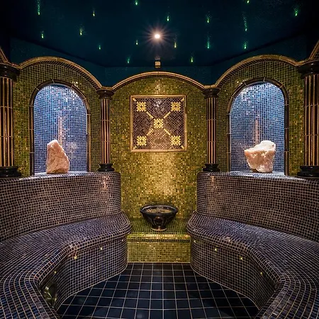 Auenhof Hotel 4*