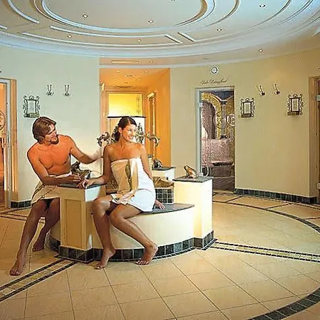 Auenhof Hotel 4*